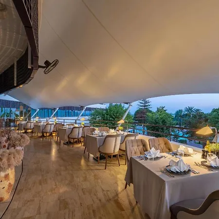 Hotel Rixos Downtown - The Land Of Legends Access 5*